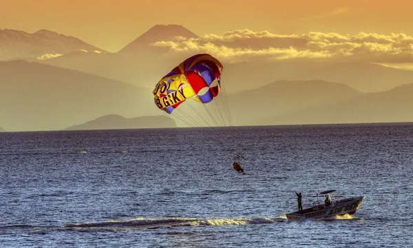Parasailing in Taupo