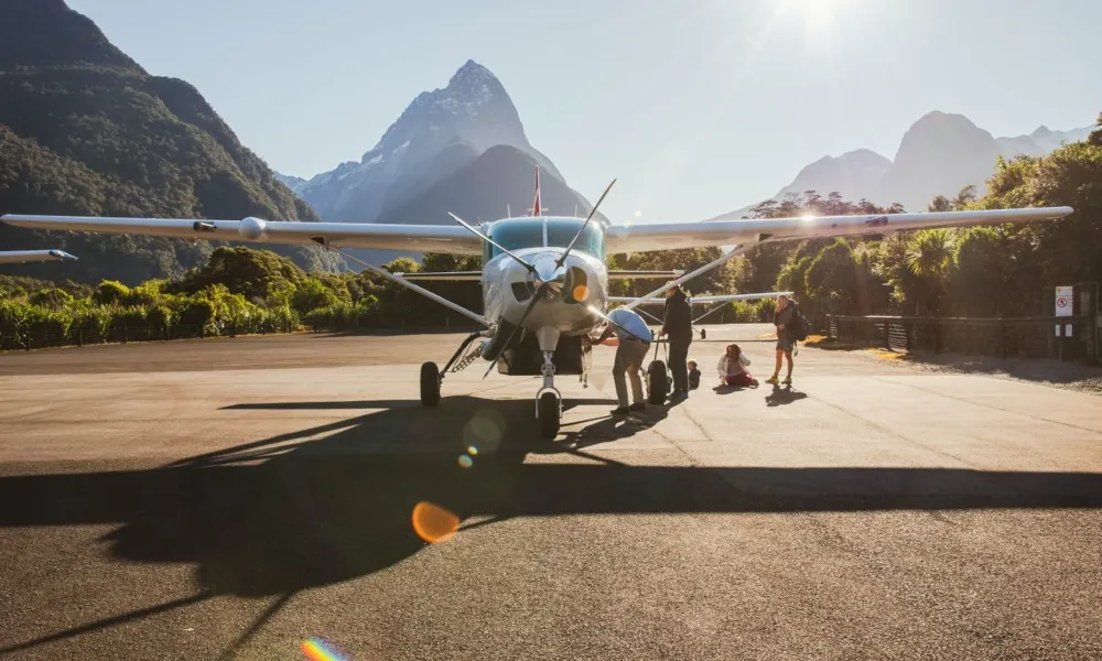 Milford Sound to Queenstown Flyback | Everything New Zealand-2