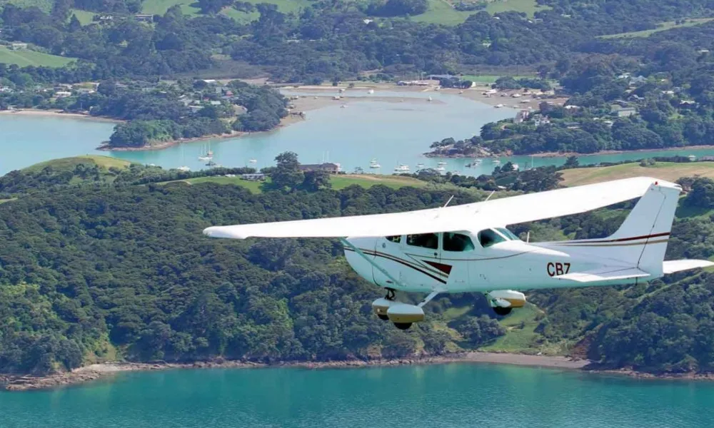 Waiheke Island Scenic Flight Tours, Auckland | Everything New Zealand-1