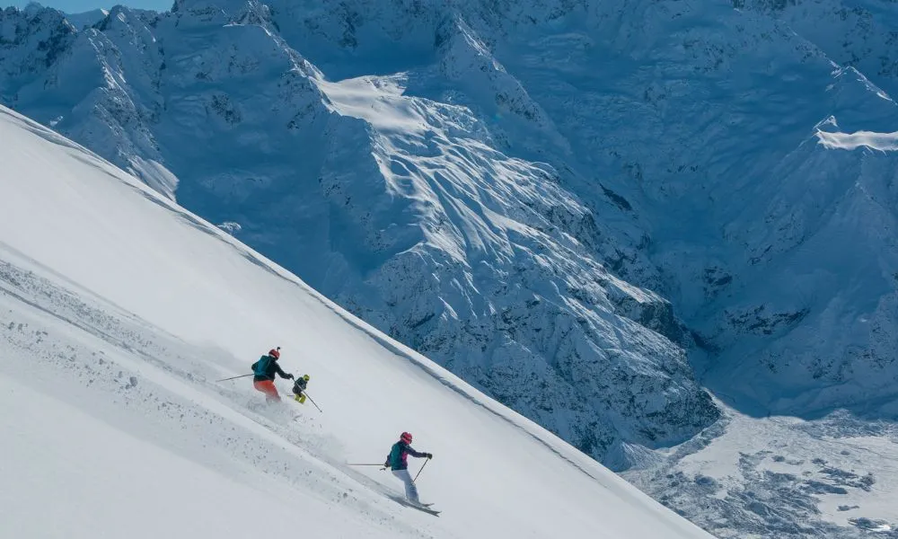 Heli Skiing - Mount Cook Heliski | Everything New Zealand-3