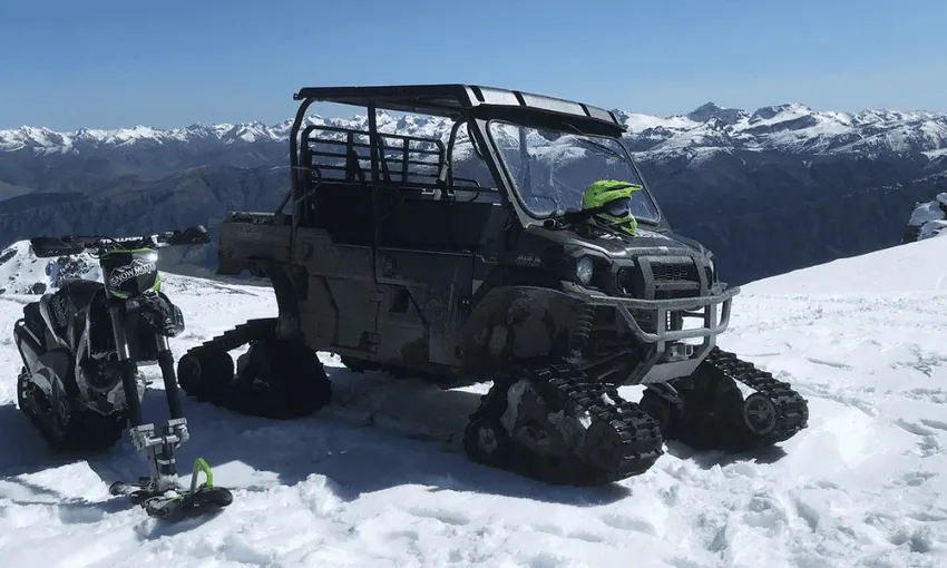 Snowmoto Snowcat Tours Queenstown | Everything New Zealand