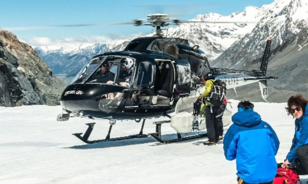 Heli Hike - Mt Cook Glacier Guiding | Everything New Zealand-2
