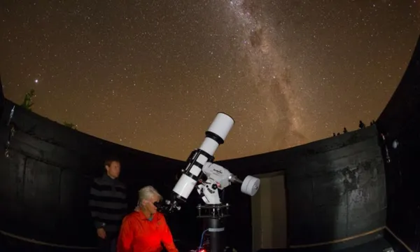 Pukaki Stargazing & Wine Cellar Observatory