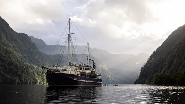 Doubtful Sound Overnight Cruise on the Wanderer