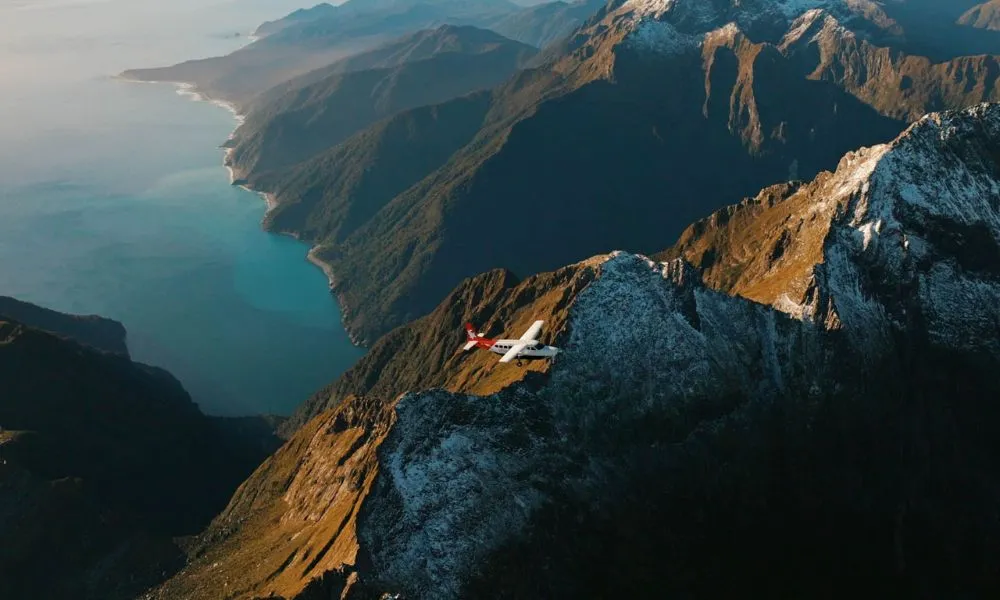 Milford Coach Cruise & Flight  | Glenorchy Air | Everything New Zealand-5