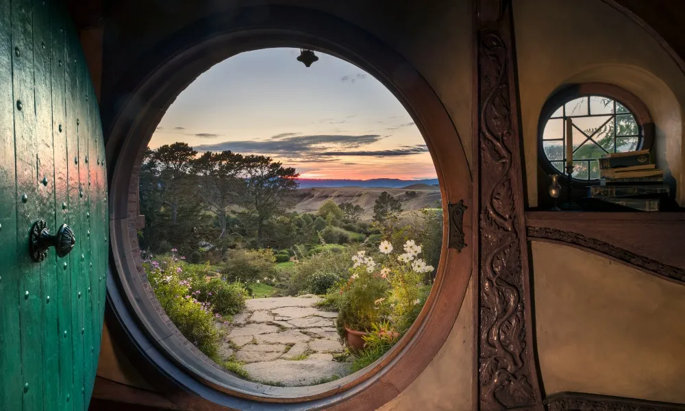 Hobbiton Movie Set Tour | Everything New Zealand-3