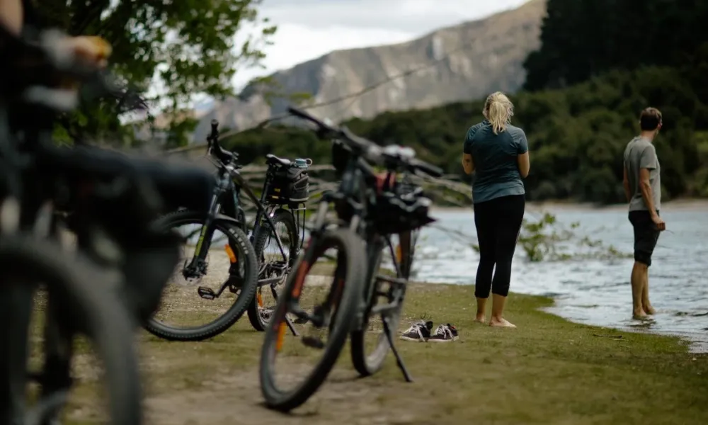Lake Hawea to Wanaka Bike Hire & Shuttle | Everything New Zealand-3