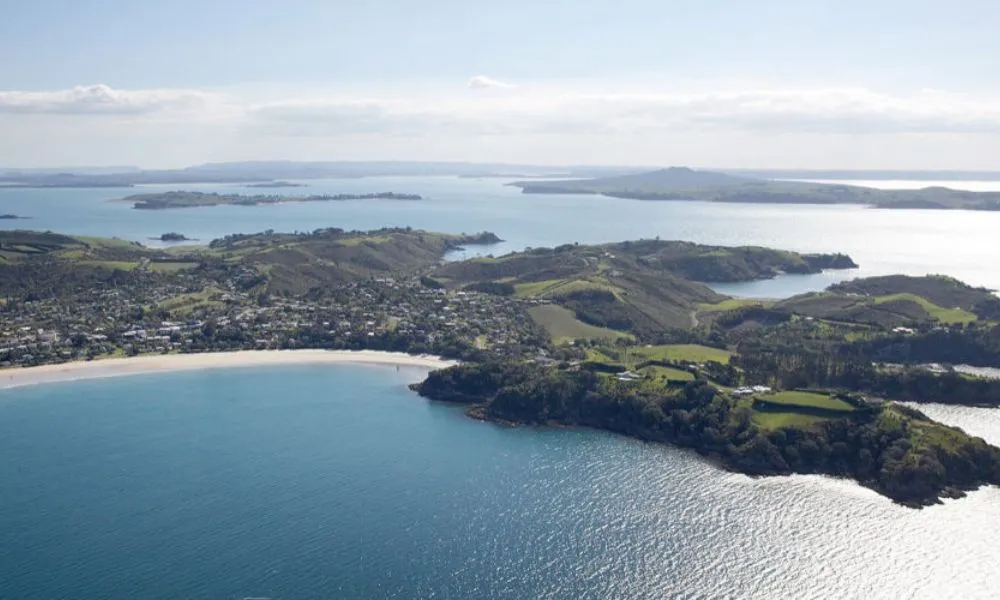 Auckland to Waiheke Ferry | Everything New Zealand-7