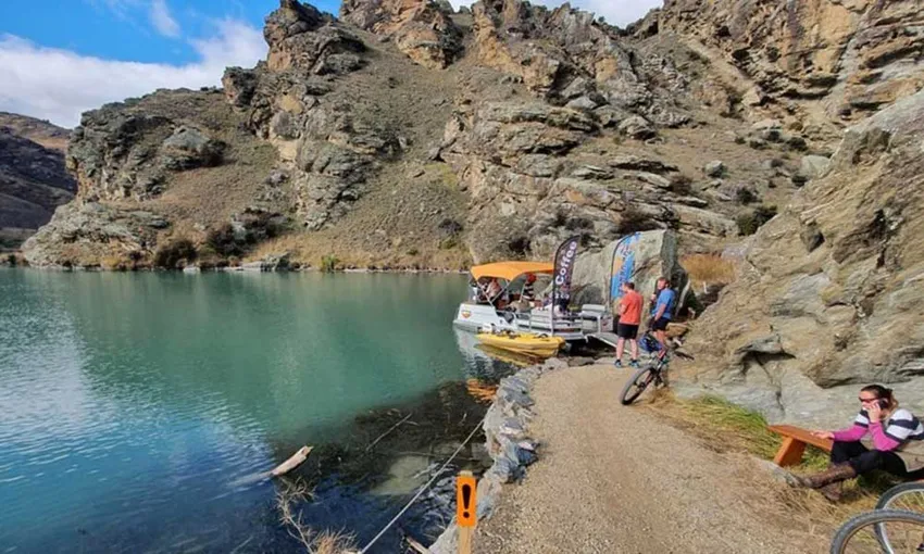 Lake Dunstan Cycle Trail Wanaka | Everything New Zealand