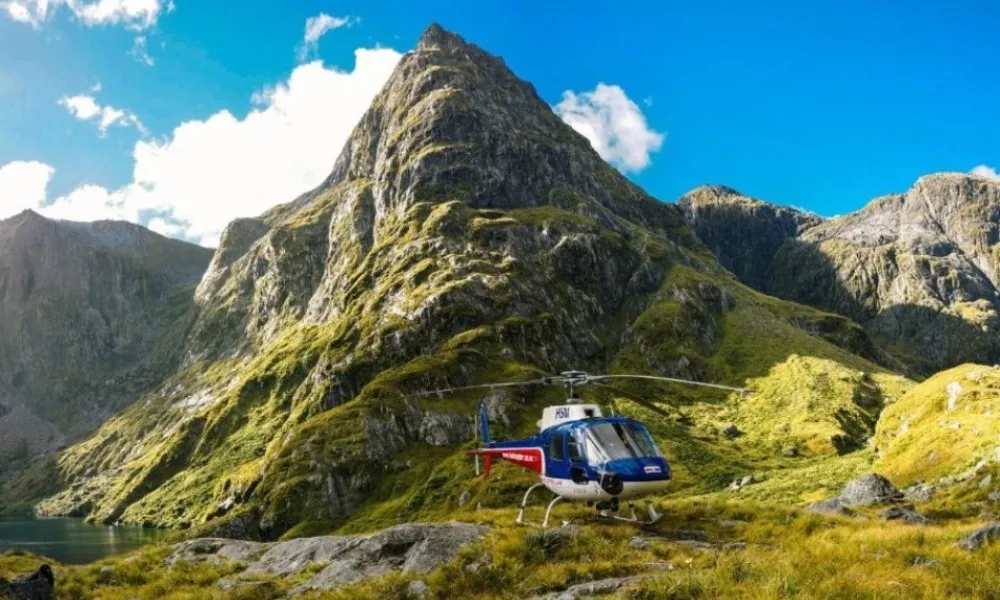 Milford Sound Helicopter Tours, Queenstown | Everything New Zealand-5