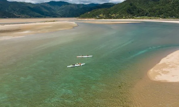 Guided Kayaking Tours in Golden Bay