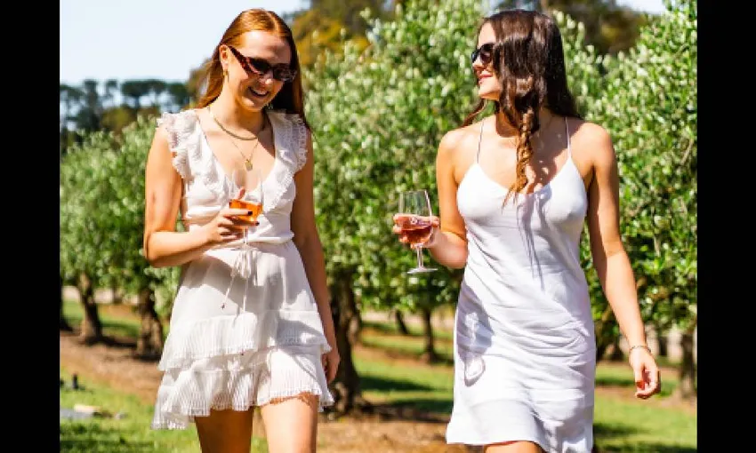 Green Olive Picnic Lunch For 4 - Book Now | Experience Oz