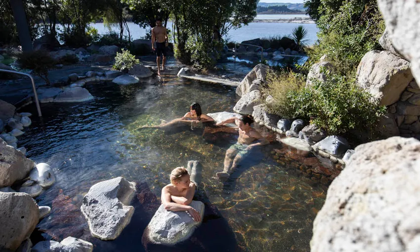 Pavilion Pools - Polynesian Spa Rotorua | Everything New Zealand
