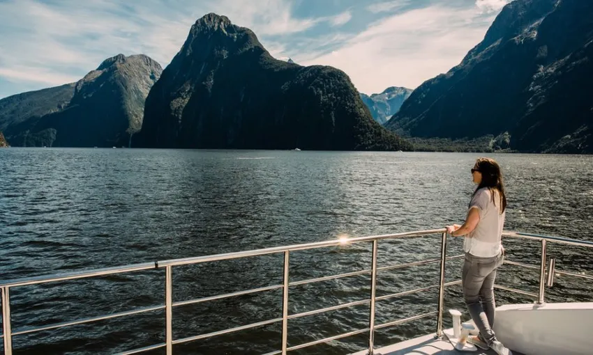Luxury Milford Sound Lunch Cruise | Everything New Zealand