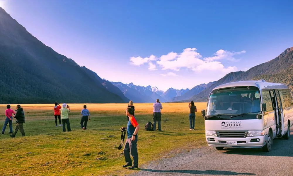Small Group Milford Sound Coach and Cruise from Te Anau - Fiordland Tours | Everything New Zealand-4