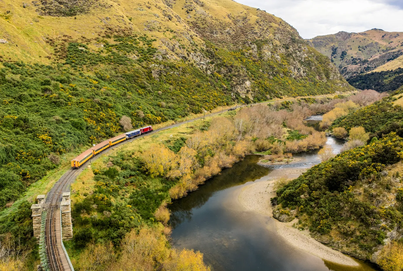 Taieri Gorge Railway from Dunedin  | Everything New Zealand -9