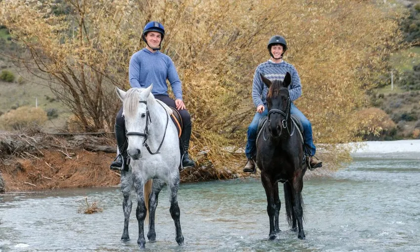 Shotover River Horse Trails | Everything New Zealand