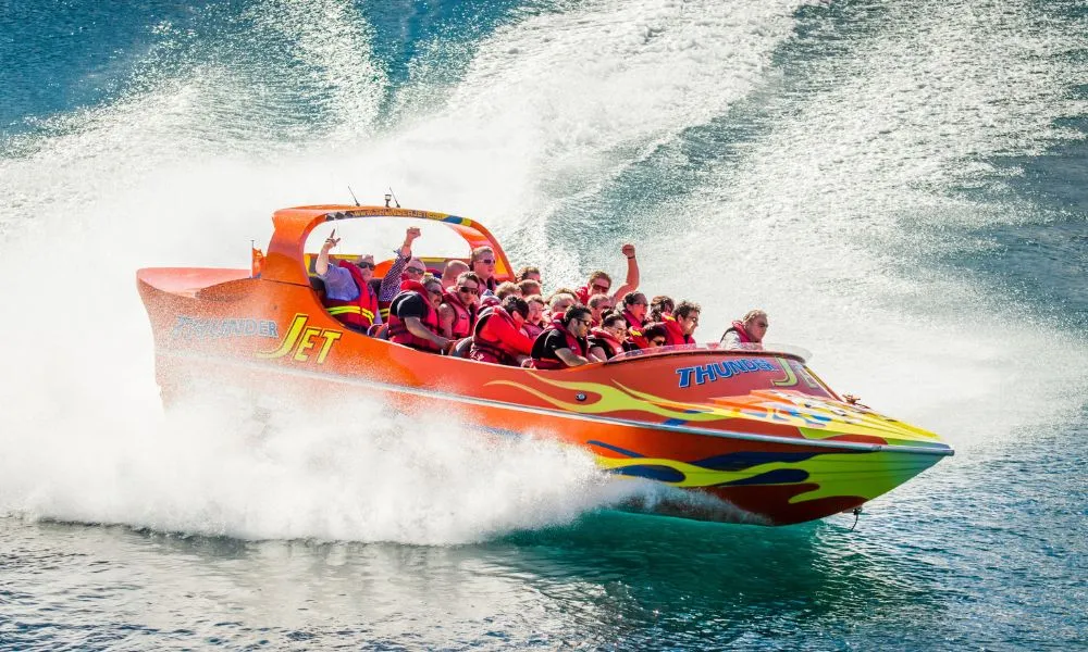 Thunder Jet Boat | Jet Boat Queenstown - Everything New Zealand-1