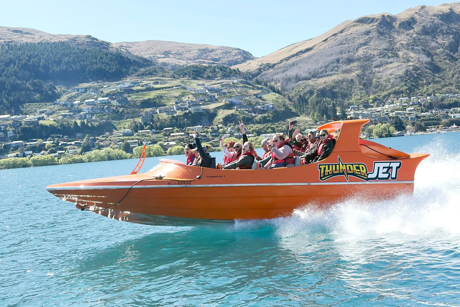 Thunder Jet Boat | Jet Boat Queenstown - Everything New Zealand-2