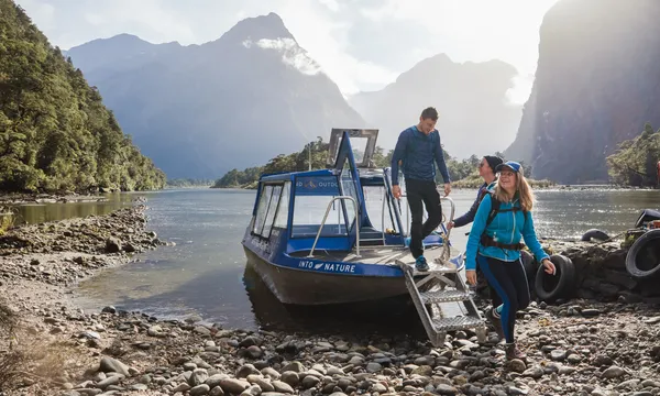 Milford Sound Cruise and Milford Track Walk - Full Day