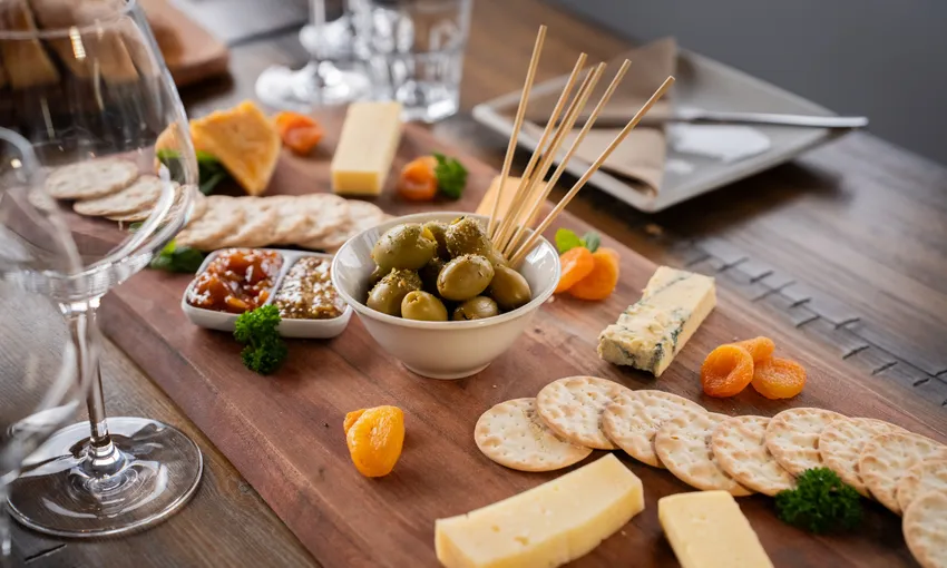 Queenstown Wine Tour & Lunch - Half Day | Experience Oz + NZ