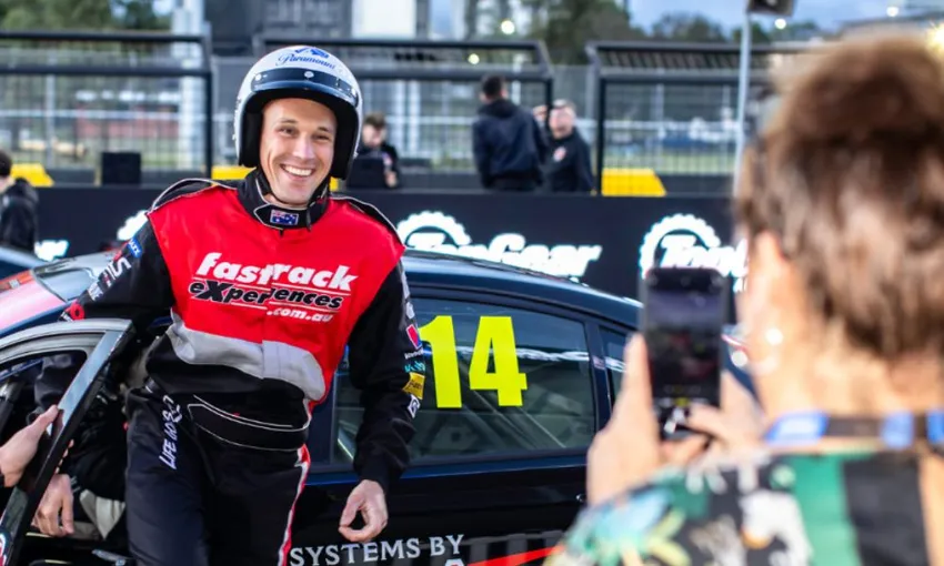 V8 Front Seat Hot Laps Ride, 3 Laps with Comms - Sydney