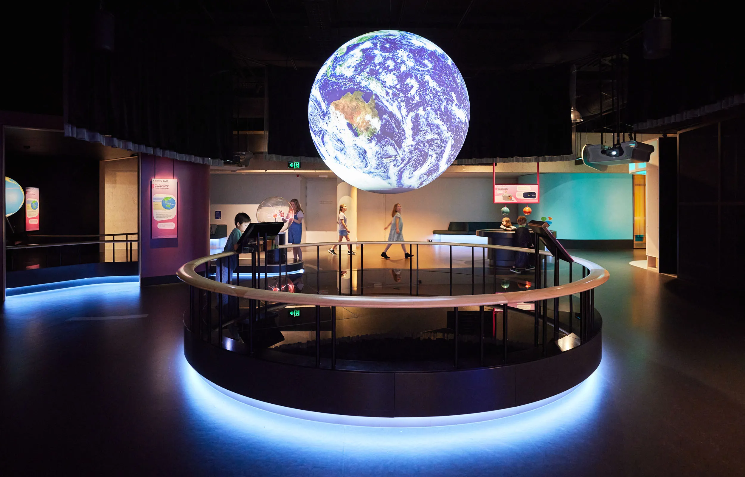 Queensland Museum SparkLab Flexible Day Ticket | Experience Oz-2