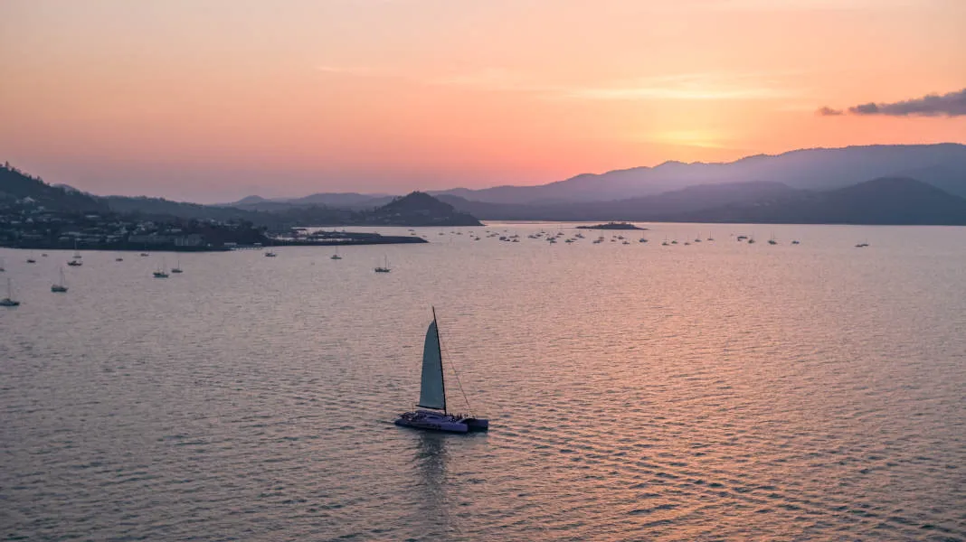 Airlie Beach Sunset Sailing Cruise - Book Now | Experience Oz-1