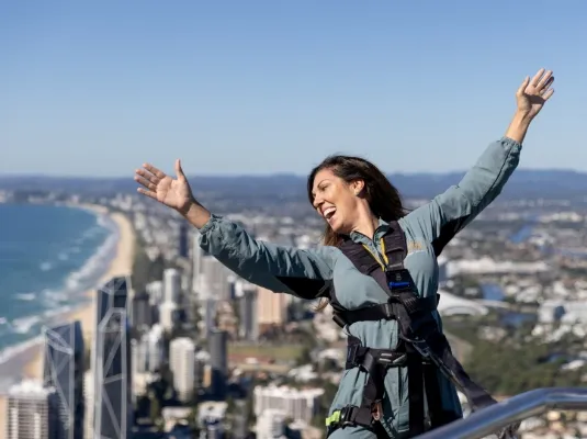 5 Day Dreamworld, WhiteWater World, SkyPoint Pass | Experience Oz