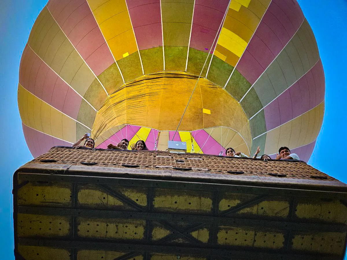 Camden Valley Hot Air Balloon, Sydney Transfers | Experience Oz-1