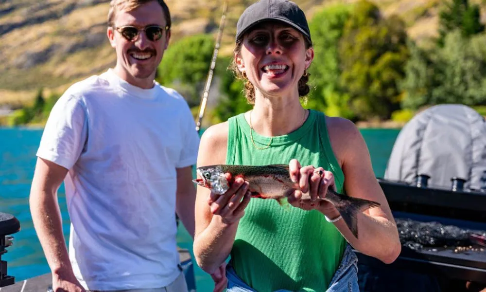 Lake Wakatipu Fishing Adventure Queenstown | Everything New Zealand -4