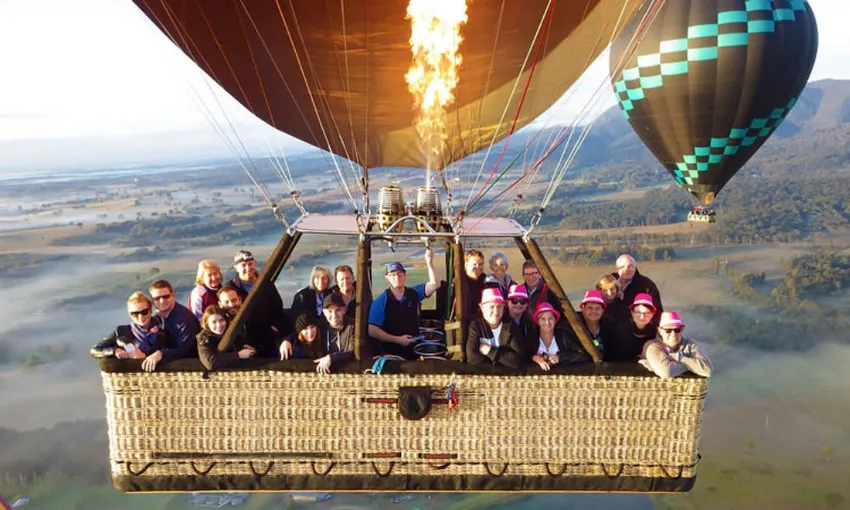 Hunter Valley Hot Air Balloon & Sydney Transfers | Experience Oz