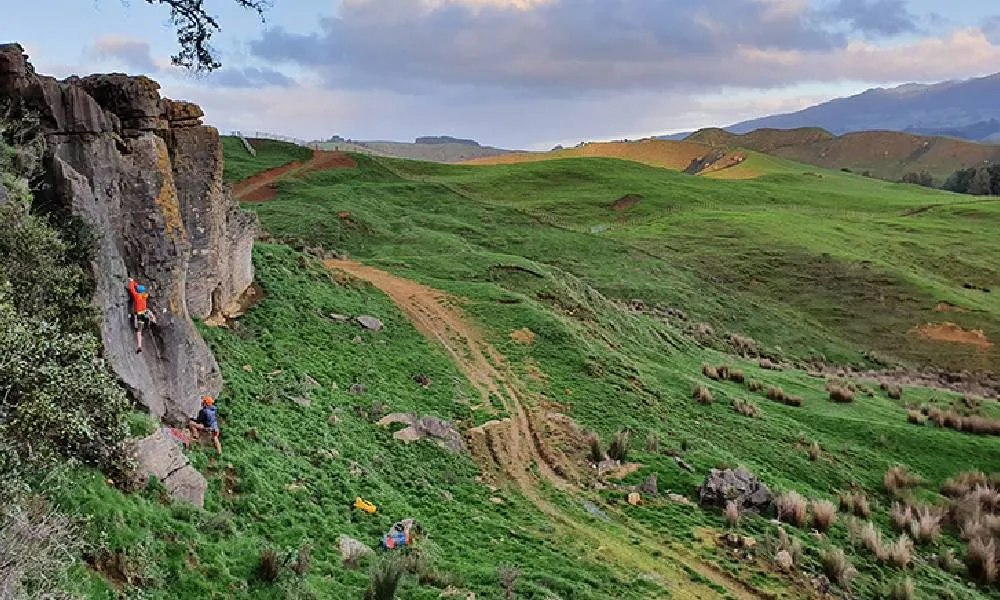 Raglan Rock Climbing Experience | Everything New Zealand -5