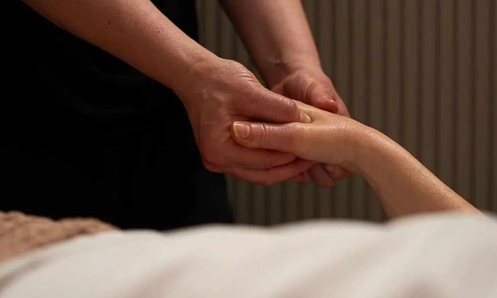 Book Massage in Queenstown NZ | Everything New Zealand-5