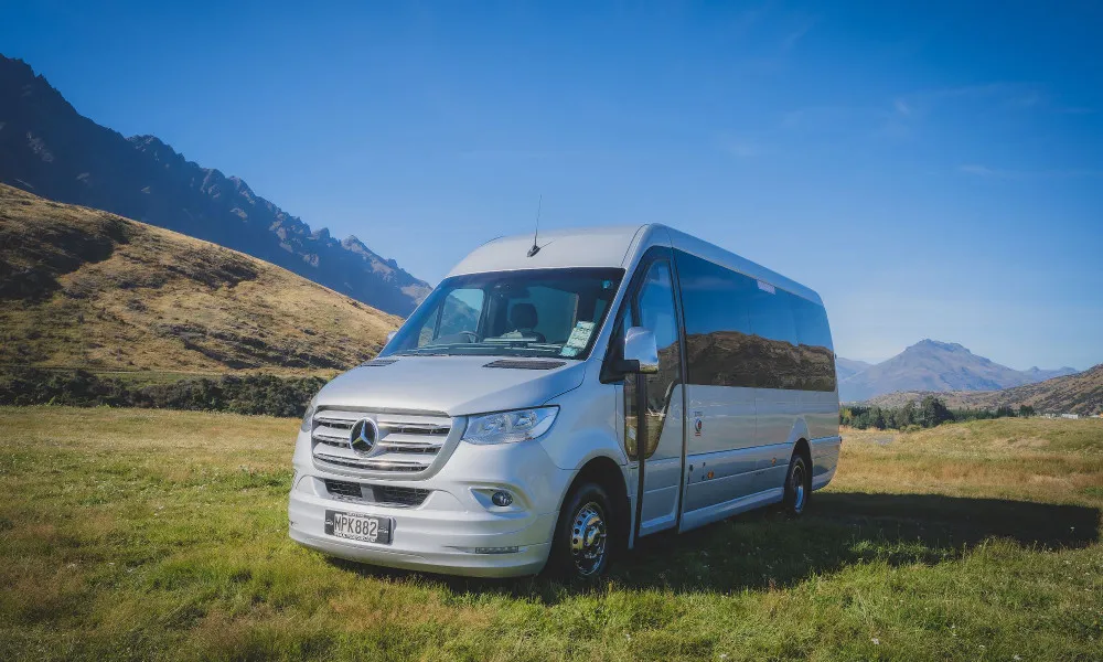 Milford Sound Coach & Cruise - BBQ Bus | Everything New Zealand-2
