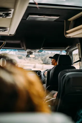 Milford Sound Coach & Cruise - BBQ Bus | Everything New Zealand