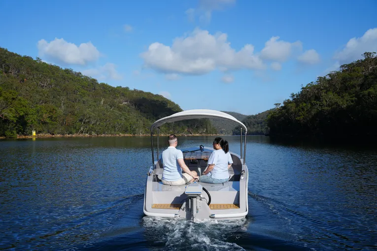 Electric Boat Hire, 2 Hours - Akuna Bay - For up to 8