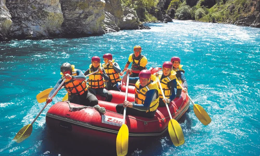  Grade 2 Rafting Waiau River Hanmer Springs | Everything New Zealand -3