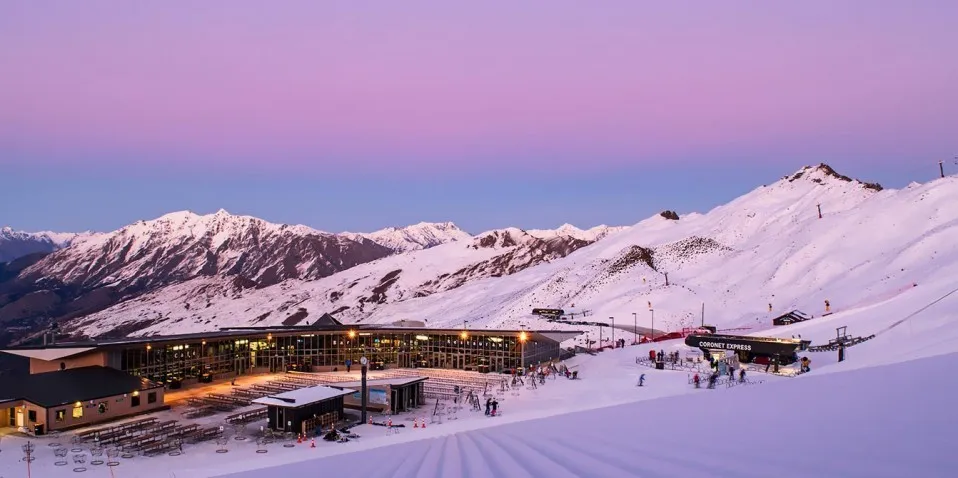 Ski & Snowboard Packages - Coronet Peak & The Remarkables Advanced Package | Everything New Zealand-5