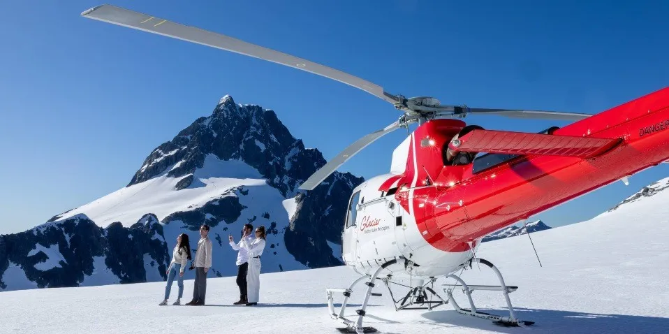 Path of Pounamu Milford Sound Helicopter and Dart River Jet-5