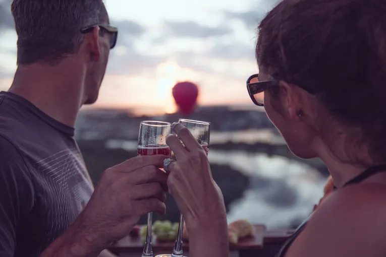 Gold Coast Hot Air Balloon with Winery Breakfast | Experience Oz