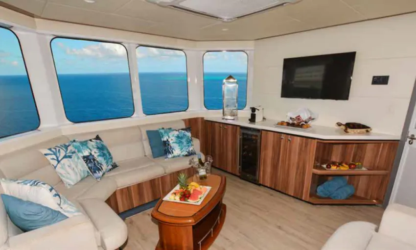 Gold Class Cruise & Snorkel, Full Day - Great Barrier Reef