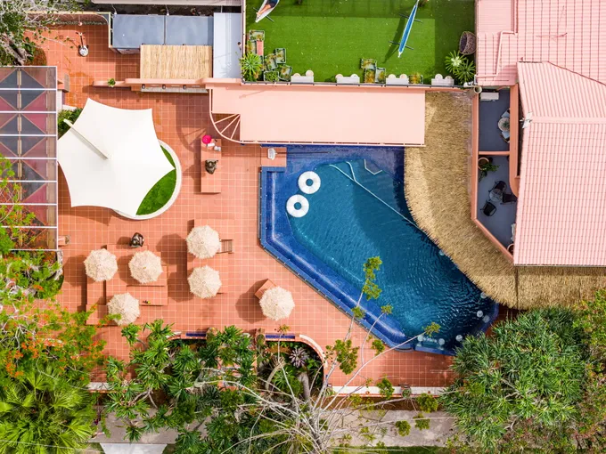 Surf Camp with Accommodation - 3 Days & 2 Nights | Experience Oz
