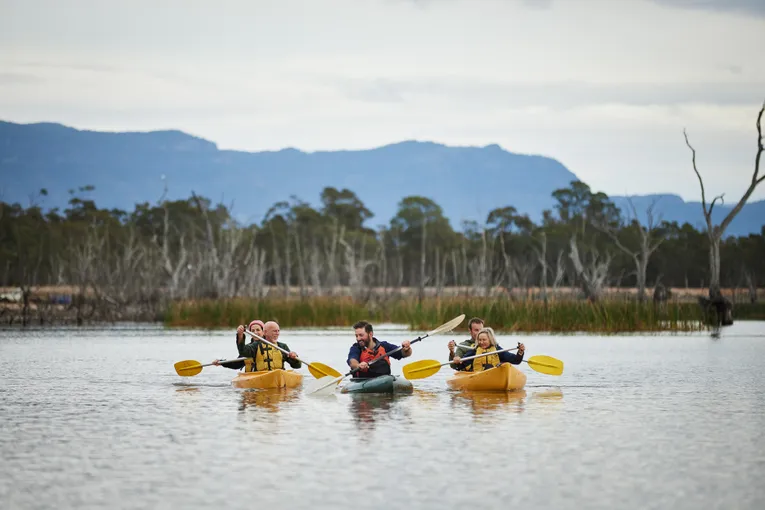 Lake Fyans Guided Canoe Tour, Twilight - 2 Hours | Experience Oz