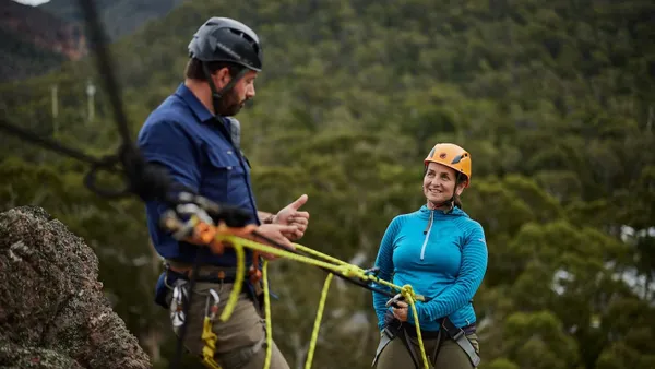 Grampians Abseiling & Rock Traversing Experience - Full Day