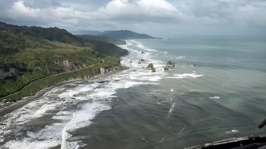 West Coast Helicopter Flight - 26 Minutes | Experience Oz + NZ