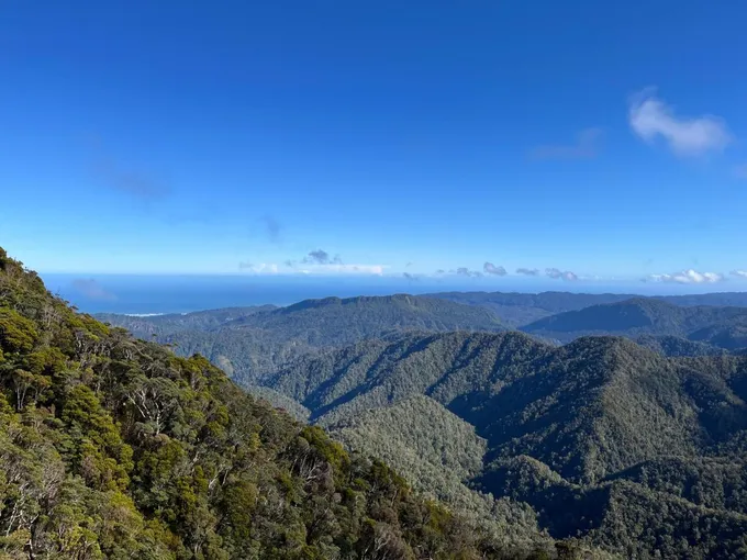 West Coast Helicopter Flight - 26 Minutes | Experience Oz + NZ