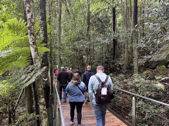 Blue Mountains Tour - Steam Train, Scenic World & Ferry | Experience Oz