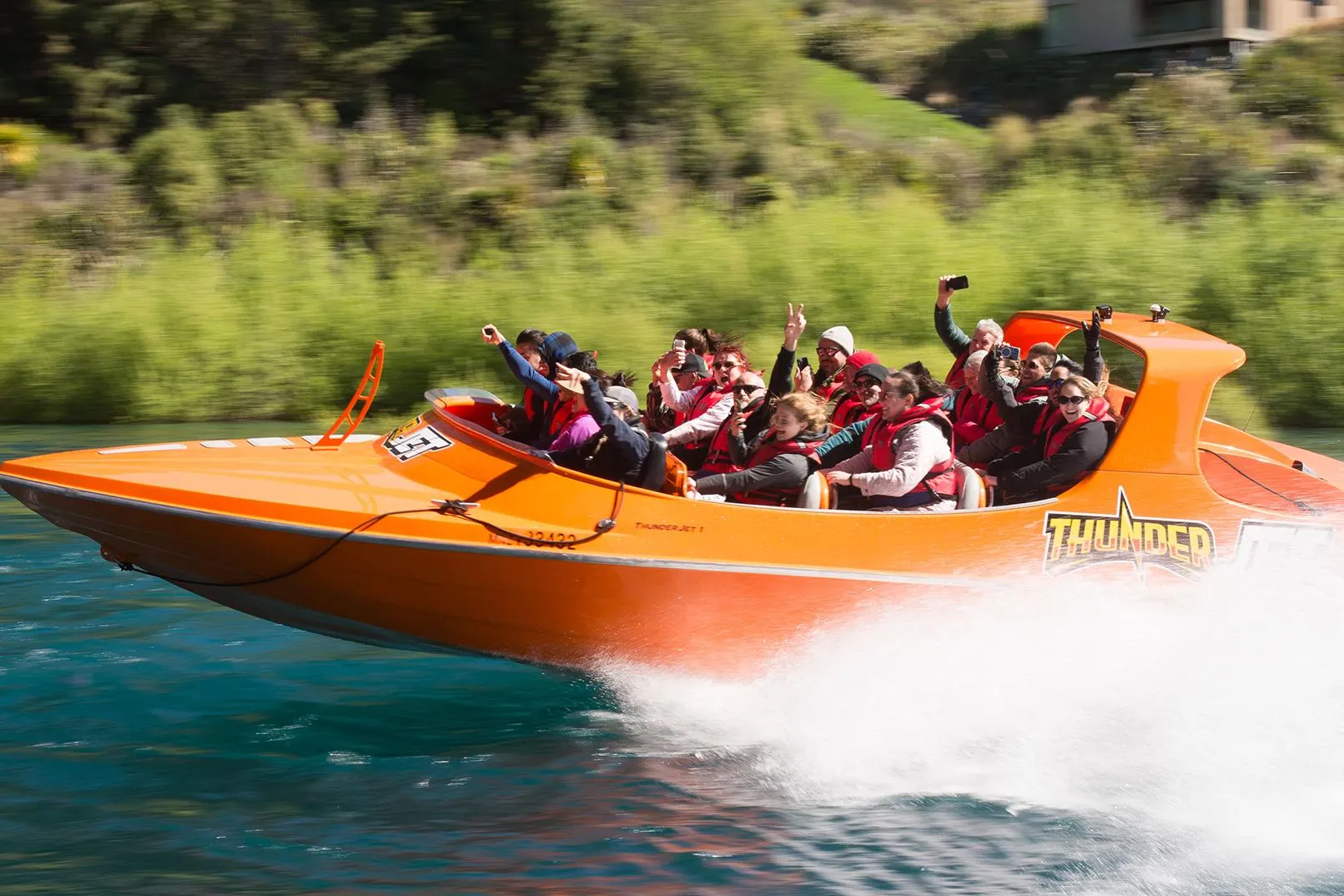 60 minute Thunder Jet Boat | Everything New Zealand-4