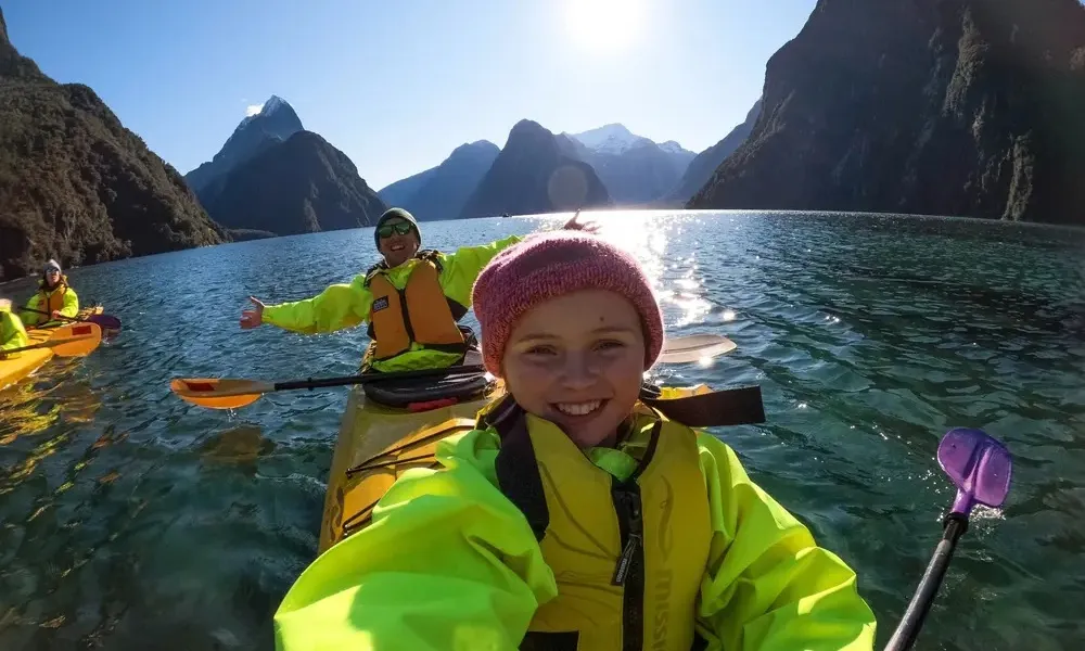 Milford Cruiser Rosco's Kayak Tours | Kayaking Milford Sound | Everything New Zealand-5